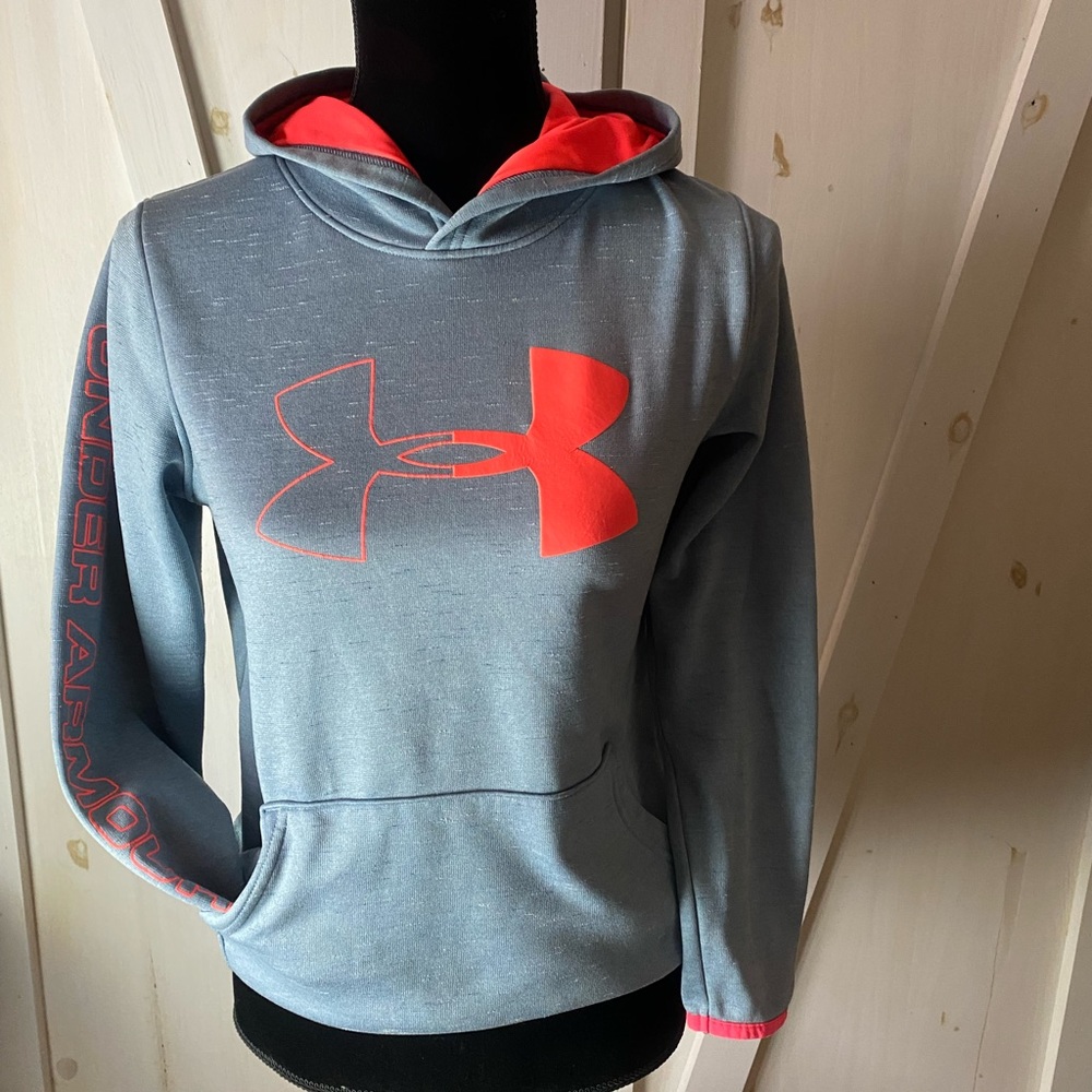 Under Armour Hoodie